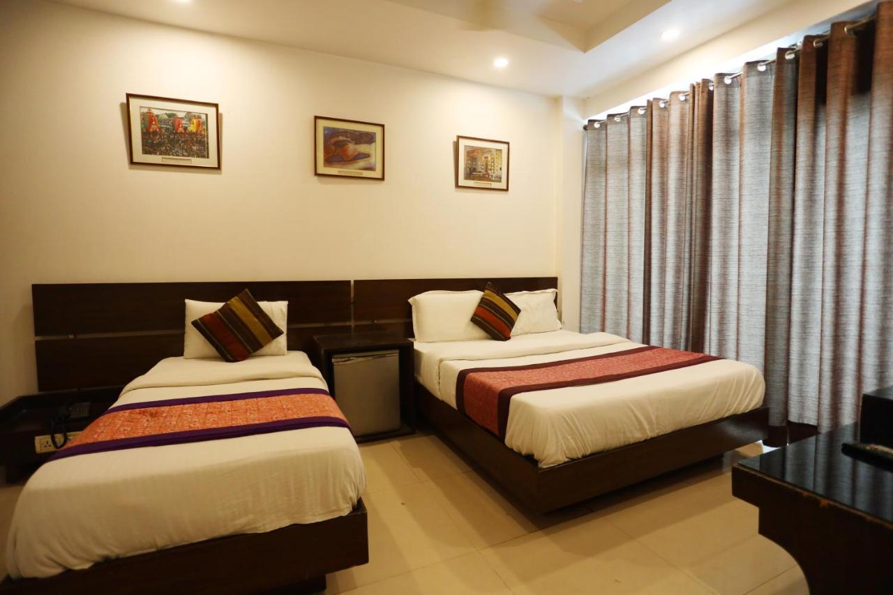 Hotel Maya 'New Delhi' Exteriér fotografie