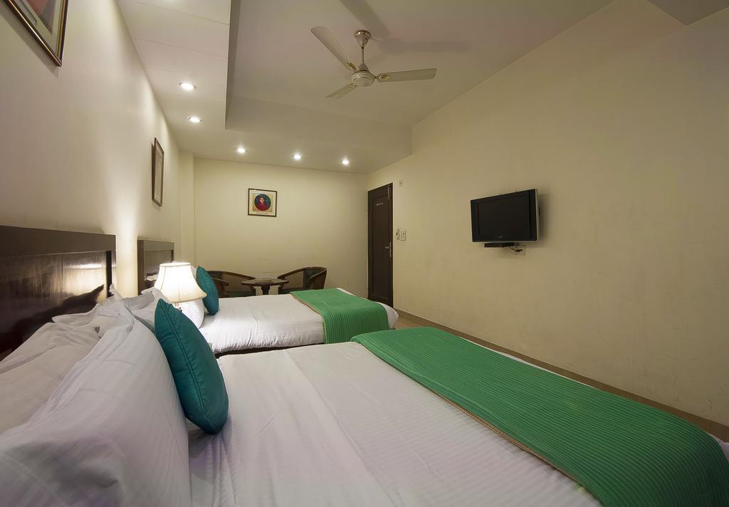 Hotel Maya 'New Delhi' Exteriér fotografie