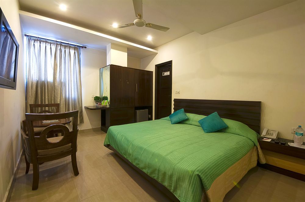 Hotel Maya 'New Delhi' Exteriér fotografie