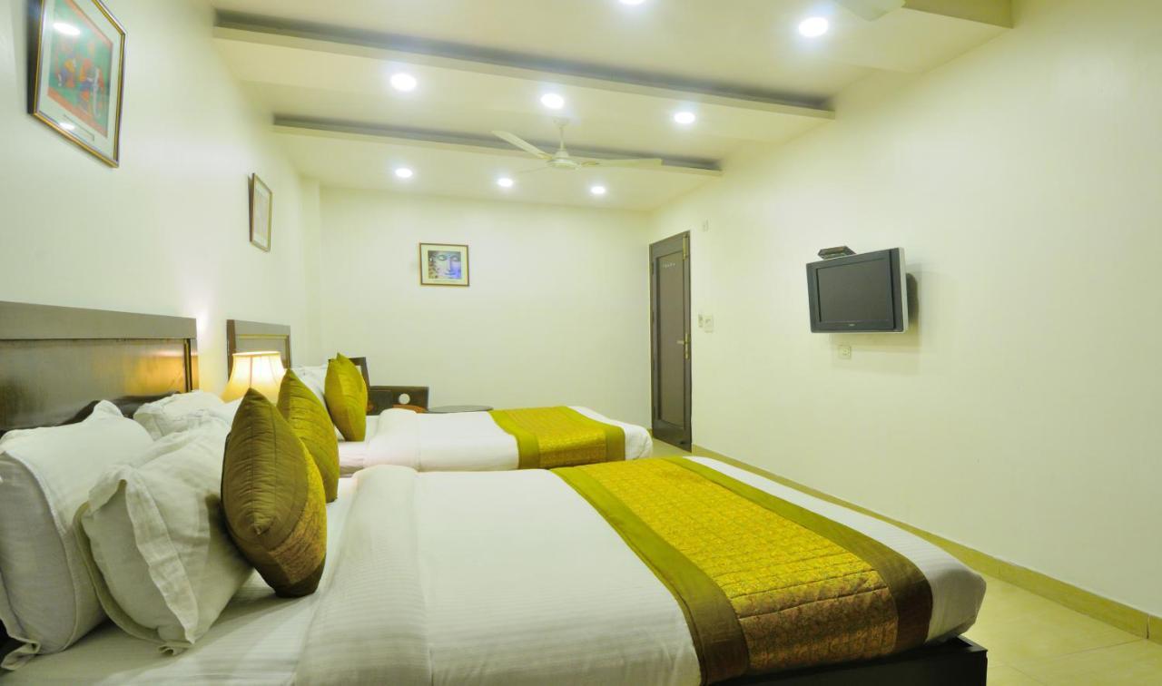 Hotel Maya 'New Delhi' Exteriér fotografie