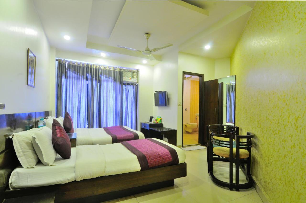 Hotel Maya 'New Delhi' Exteriér fotografie