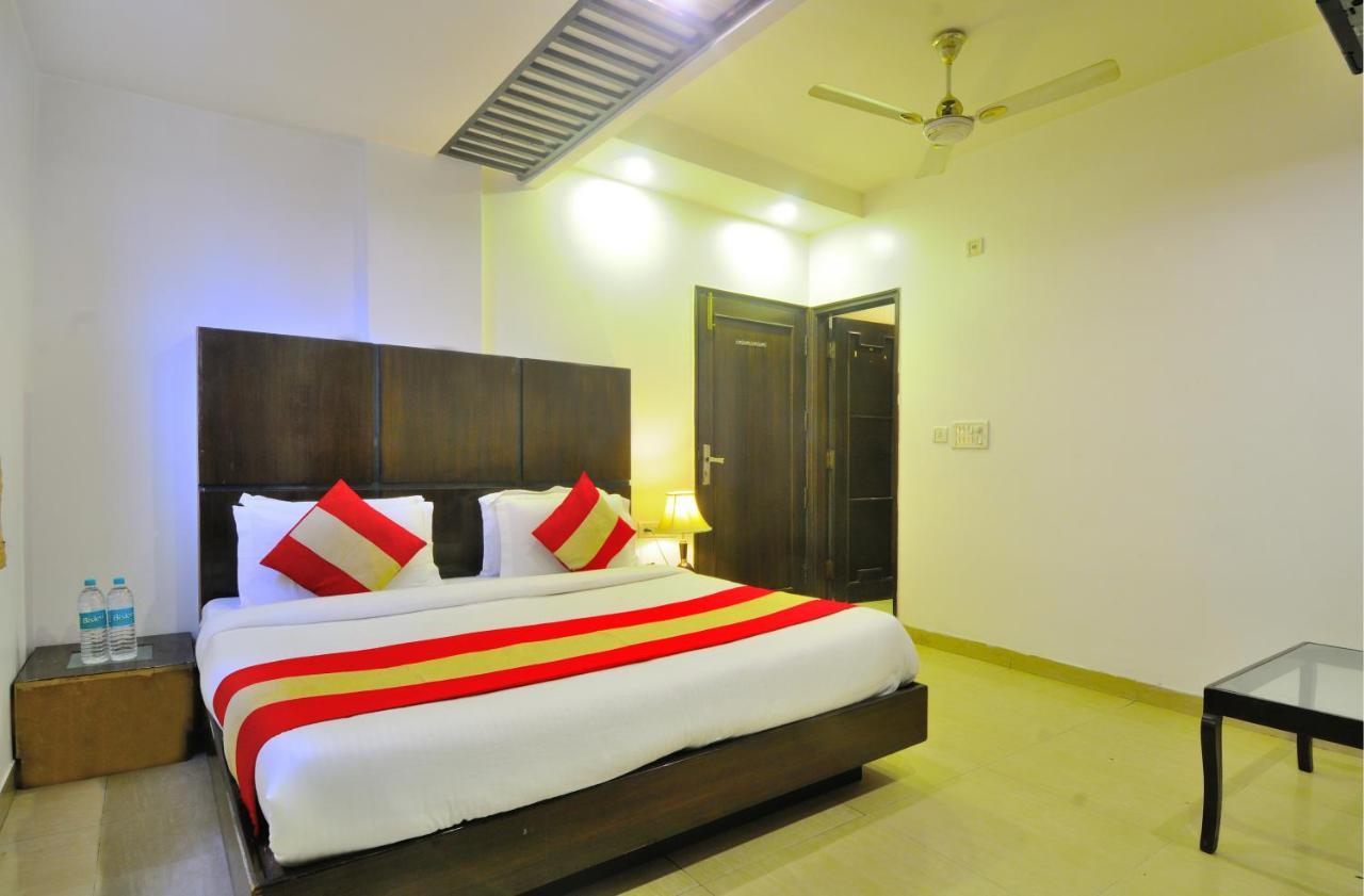 Hotel Maya 'New Delhi' Exteriér fotografie