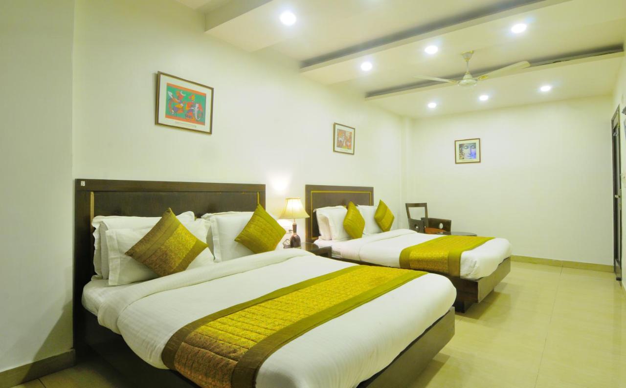 Hotel Maya 'New Delhi' Exteriér fotografie