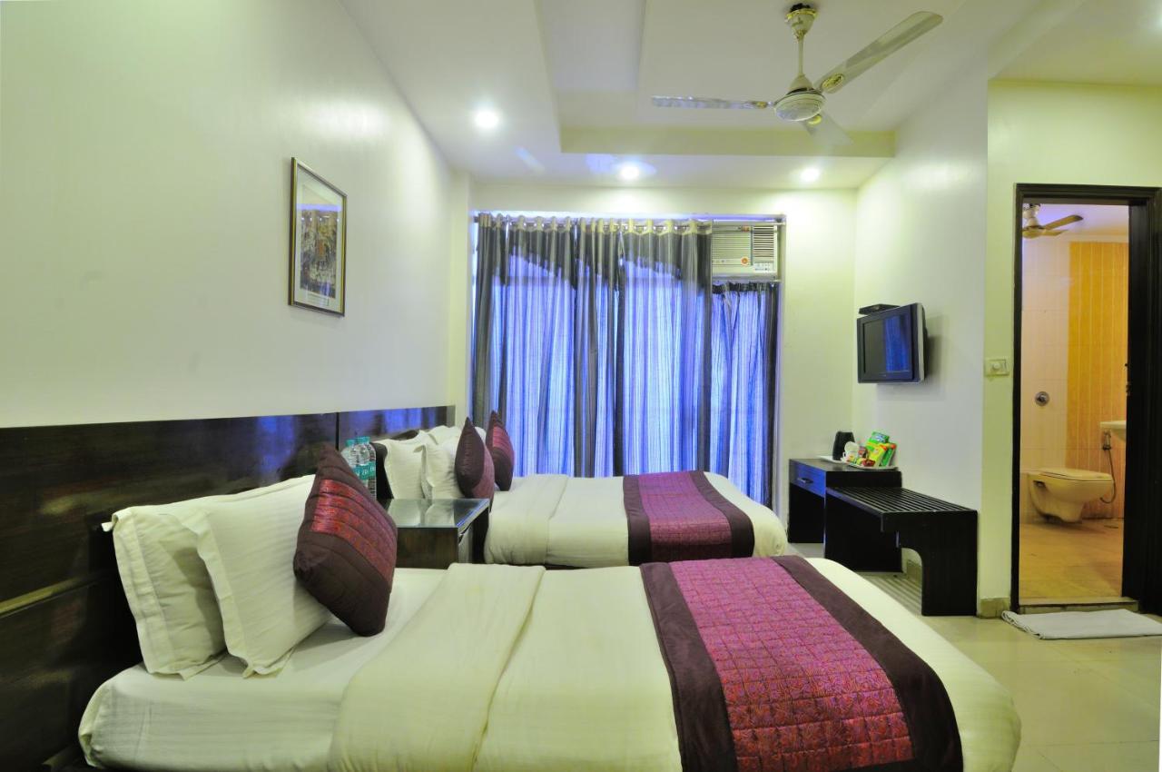 Hotel Maya 'New Delhi' Exteriér fotografie